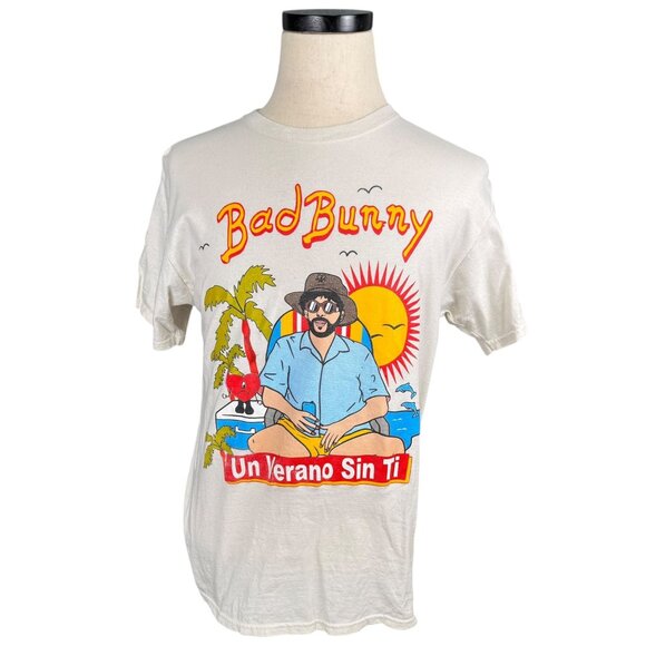 Bad Bunny Un Verano Sin Ti Graphic T-Shirt Medium Fruit Of The Loom White Cotton - Picture 1 of 8